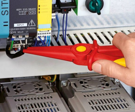 Khám phá 2 mẫu kìm cách điện KNIPEX siêu đặc biệt