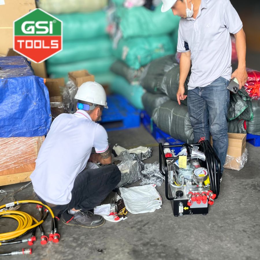 Bơm khí nén cờ lê thủy lực TorcUP AMAX GSI hướng dẫn sử dụng