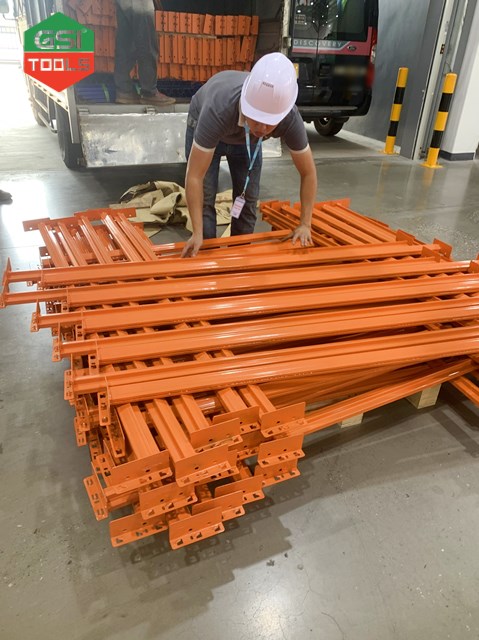 kệ kho hạng trung lắp ghép