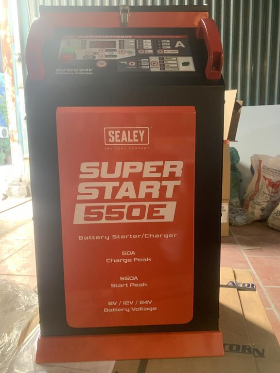 m&aacute;y sạc ắc quy sealey tại xưởng sản xuất